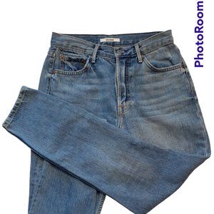 Grlfrnd jeans. style Karolina, color light years, size 26